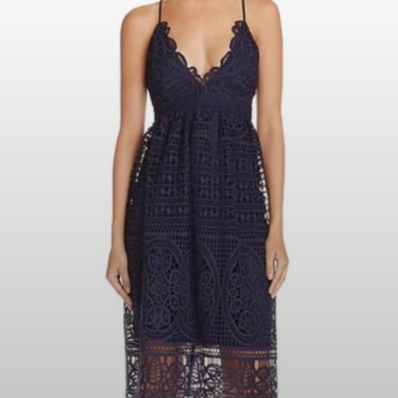 Bardot Versailles Lace V-Neck Navy Dress US6 Small - Picture 1 of 8